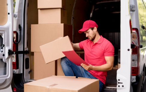 حمل بار در شرق تهران