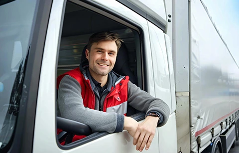 کارگر حمل اثاثیه ولنجک